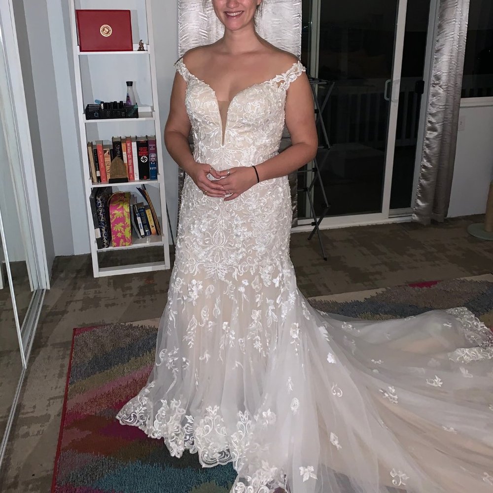 Bespoke Never Worn Wedding Dress